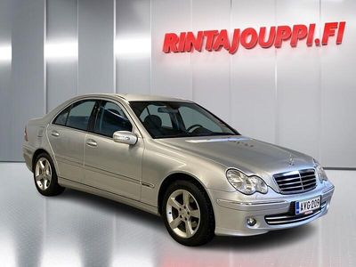 Käytetty Mercedes C180 143 HP (105 kW) 2007 Sedan