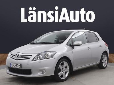 Käytetty 2012 Toyota Auris Edition Viistoperä | 11 490 € (Perustarjous)