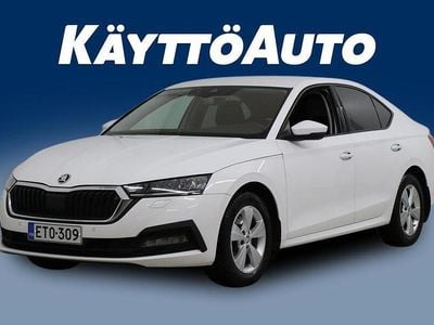 Käytetty Skoda Octavia Ambition 200 HP (147 kW) 2021 Valkoinen Sedan