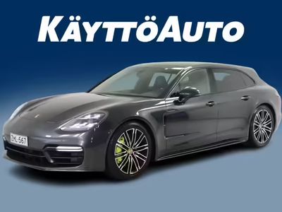 Porsche Panamera 4