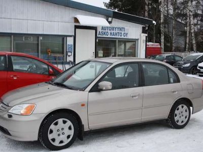 käytetty Honda Civic 1,6 AC Sedan, Vain 225 tkm, Kats. 2023, Ilman käsirahaa