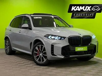 Käytetty BMW X5 M Sport 489 HP (359 kW) 2025 Hopea / harmaa Katumaasturi