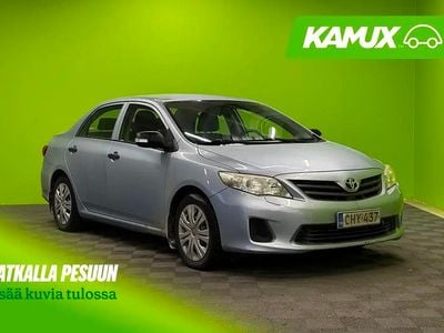 Käytetty Toyota Corolla Terra 132 HP (97 kW) 2011 Sininen Sedan
