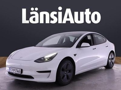 Käytetty Tesla Model 3 Standard Range Plus 208 kW (283 HP) 2021 Sedan