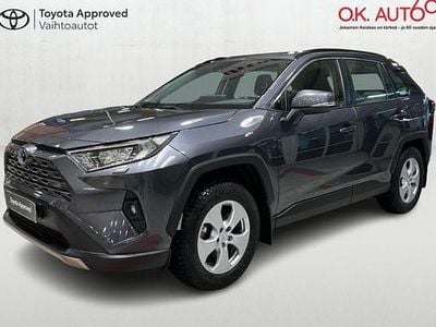 Käytetty Toyota RAV4 Edition 176 HP (129 kW) 2023 Harmaa Katumaasturi