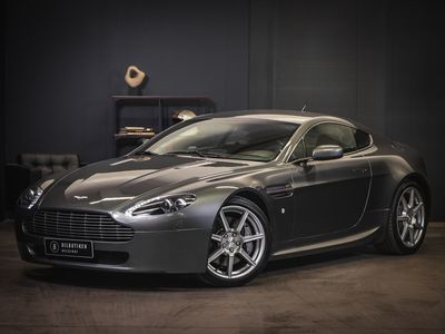 käytetty Aston Martin V8 VantageManual