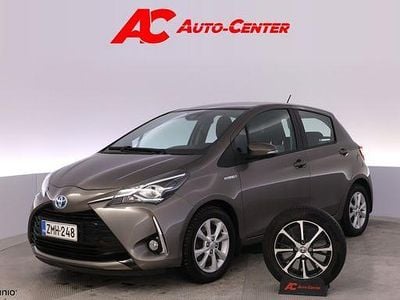 Käytetty Toyota Yaris Active 72 HP (52 kW) 2018 Harmaa Viistoperä