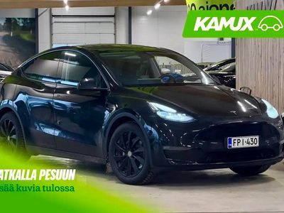 Käytetty Tesla Model Y 258 kW (351 HP) 2022 Musta Katumaasturi