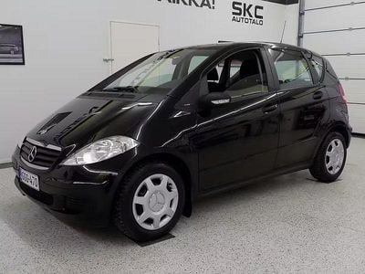 Musta Käytetty 2005 Mercedes A150 Classic | 3 880 €