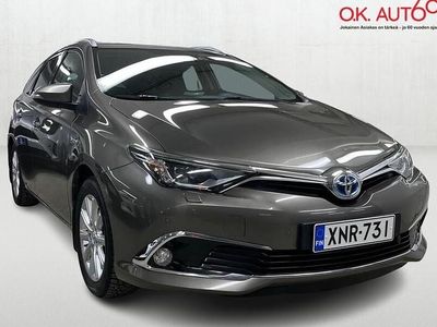 Käytetty Toyota Auris Touring Sports Premium 99 HP (72 kW) 2016 Harmaa Farmari