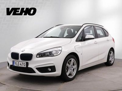 Valkoinen Käytetty 2017 BMW 225 Farmari | 11 800 €