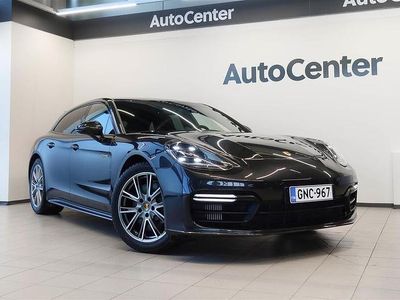 Harmaa Käytetty 2018 Porsche Panamera Sport Farmari | 68 790 €
