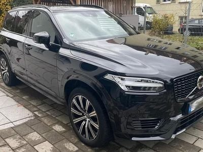 Käytetty 2022 Volvo XC90 R-Design Katumaasturi | 56 670 € (Kallis)