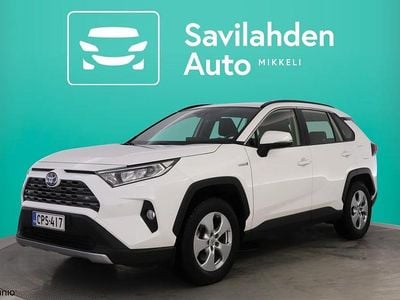 Käytetty Toyota RAV4 Hybrid Active 178 HP (130 kW) 2021 Valkoinen Katumaasturi