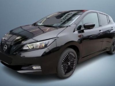 Musta Käytetty 2022 Nissan Leaf 360º Viistoperä | 22 480 € (Hieman kallis)
