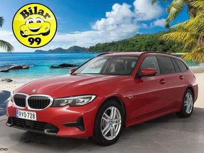 Käytetty 2022 BMW 330e Shadowline Farmari | 29 390 € (Hyvä tarjous)