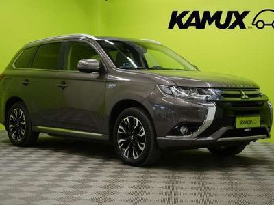 käytetty Mitsubishi Outlander P-HEV 4WD 5P