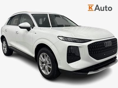 Käytetty Audi Q3 268 HP (197 kW) 2026 Valkoinen Katumaasturi