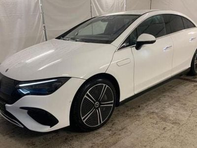Mercedes EQE300