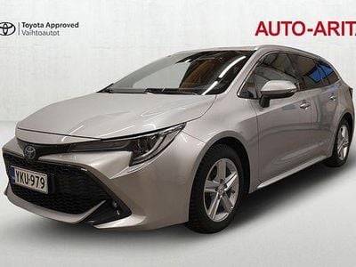Käytetty Toyota Corolla Edition 122 HP (89 kW) 2022 Met. hopea Farmari