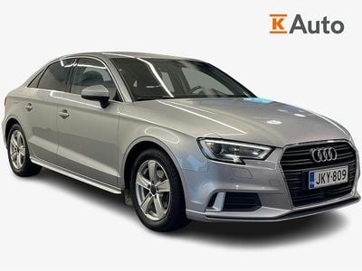Käytetty Audi A3 Business 150 HP (110 kW) 2018 Hopea Sedan