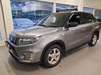 Käytetty Suzuki Vitara GL 129 HP (94 kW) 2021 Harmaa Viistoperä