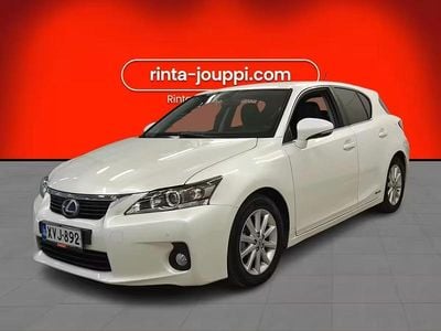 Käytetty Lexus CT200h 2013