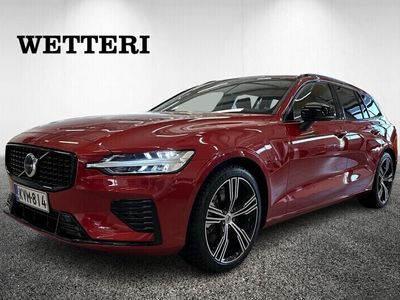 käytetty Volvo V60 T8 AWD Long Range High Performance Ultimate Dark aut - **Jäätäville varusteilla / Täydellinen timantti / Heti luovutettavissa**