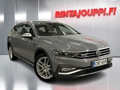 Käytetty VW Passat Alltrack Business 200 HP (147 kW) 2022 Harmaa Farmari