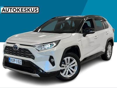 Valkoinen Käytetty 2020 Toyota RAV4 Hybrid Style Katumaasturi | 34 890 € (Perustarjous)
