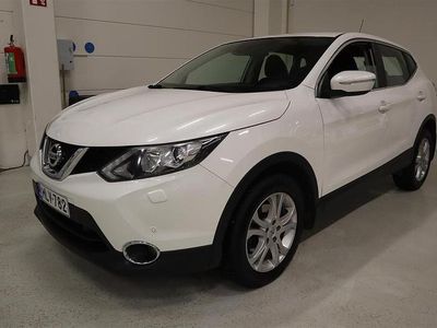 Valkoinen Käytetty 2014 Nissan Qashqai Acenta Katumaasturi | 10 200 € (Kallis)