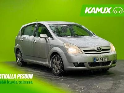 Käytetty Toyota Corolla Verso Terra 129 HP (94 kW) 2004 Hopea / harmaa Tila-auto