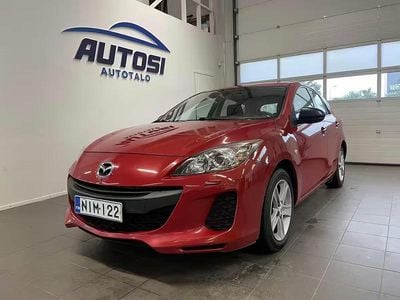 Punainen Käytetty 2012 Mazda 3 Comfort Viistoperä | 5 390 € (Perustarjous)