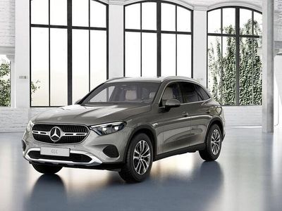 Harmaa Käytetty 2022 Mercedes GLC220 Katumaasturi | 57 900 €