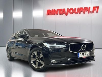 Käytetty 2017 Volvo V90 Momentum Farmari | 16 700 € (Hieman kallis)