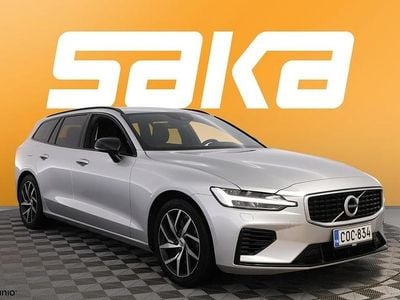 Käytetty Volvo V60 R-Design 392 HP (288 kW) 2019 Farmari