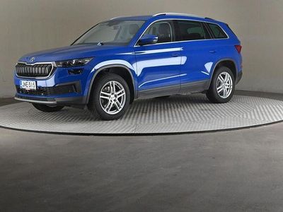 Käytetty 2023 Skoda Kodiaq Style Katumaasturi | 44 500 € (Kallis)