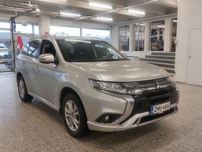 Mitsubishi Outlander P-HEV