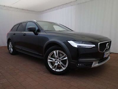 käytetty Volvo V90 CC D4 AWD Plus aut - 3kk lyhennysvapaa