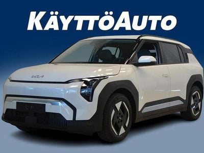 Valkoinen Uusi 2025 Kia EV3 Premium Katumaasturi | 44 745 € (Perustarjous)