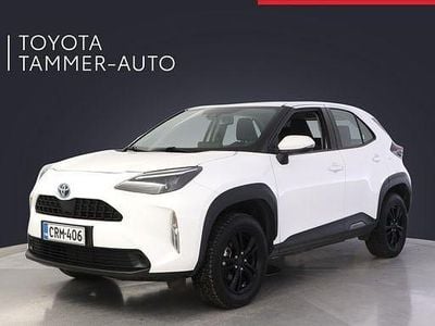 Käytetty Toyota Yaris Cross Business Edition 116 HP (85 kW) 2023 040 valkoinen Katumaasturi