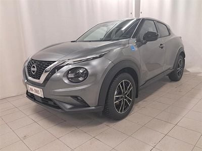 Käytetty Nissan Juke N-Connecta 114 HP (83 kW) 2024 Harmaa Katumaasturi