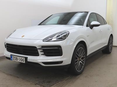 Valkoinen Käytetty 2022 Porsche Cayenne Katumaasturi | 73 890 € (Hieman kallis)