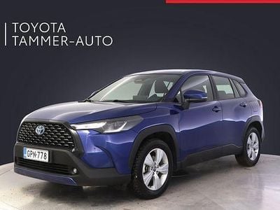 Käytetty Toyota Corolla Cross Active 197 HP (144 kW) 2023 Sininen Katumaasturi