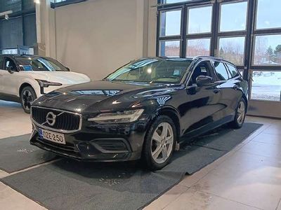 käytetty Volvo V60 D4 Momentum aut