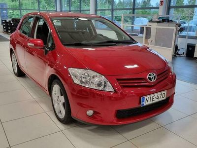 käytetty Toyota Auris 1,6 Valvematic Linea Sol Plus 5ov