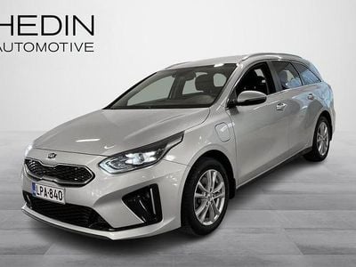 Käytetty Kia Ceed Sportswagon EX 140 HP (102 kW) 2020 Hopea Farmari