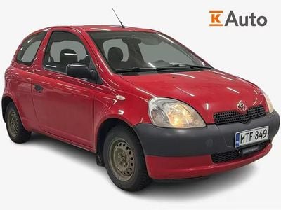 Käytetty Toyota Yaris 68 HP (50 kW) 2002 Punainen Viistoperä