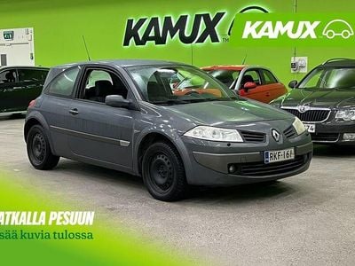 Hopea / harmaa Käytetty 2007 Renault Mégane II Viistoperä | 1 990 €
