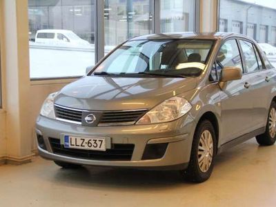 käytetty Nissan Tiida 1,6 5MT 4-ov. Visia